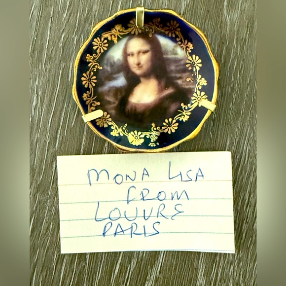 Limoges France Mona Lisa Gilded Miniature Plate w/ Stand 2" bought in Paris EUC - Picture 1 of 3